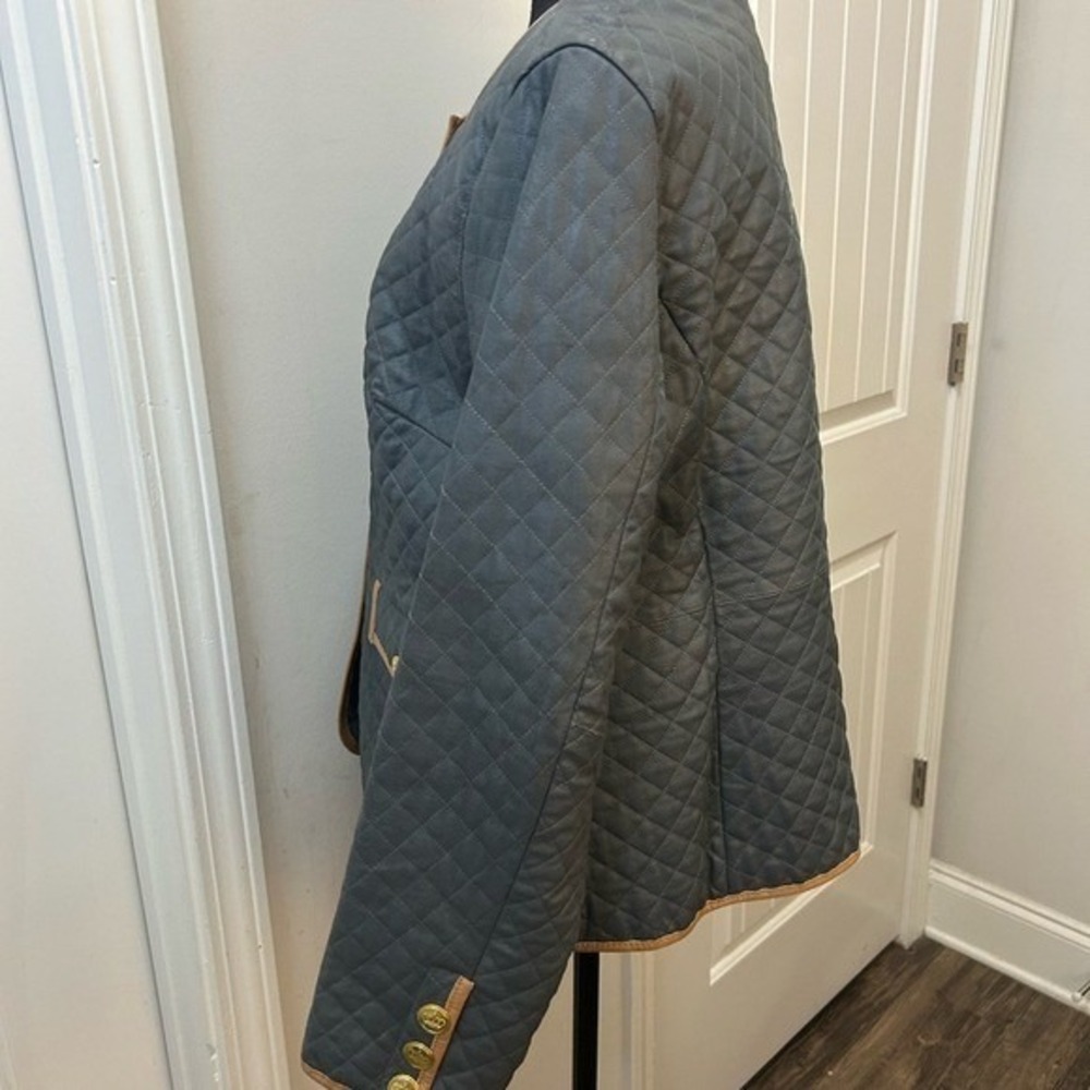 Vintage Diane Gilman Quilted Navy Blazer with Gold Buttons - Picture 6 of 9